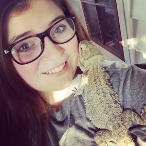 Meet your Posher, Jade